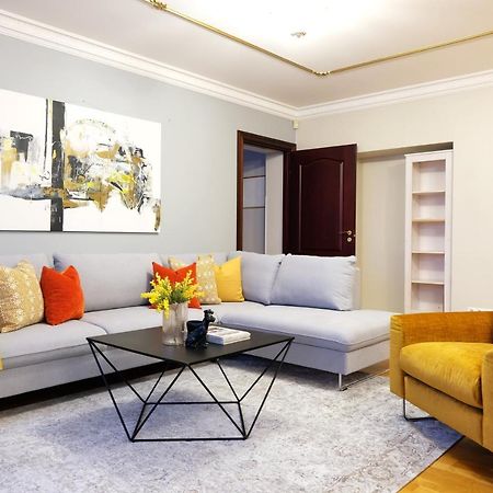 Tallinn City Apartments - 2 Bedroom On Old Town Main Street Viru Esterno foto